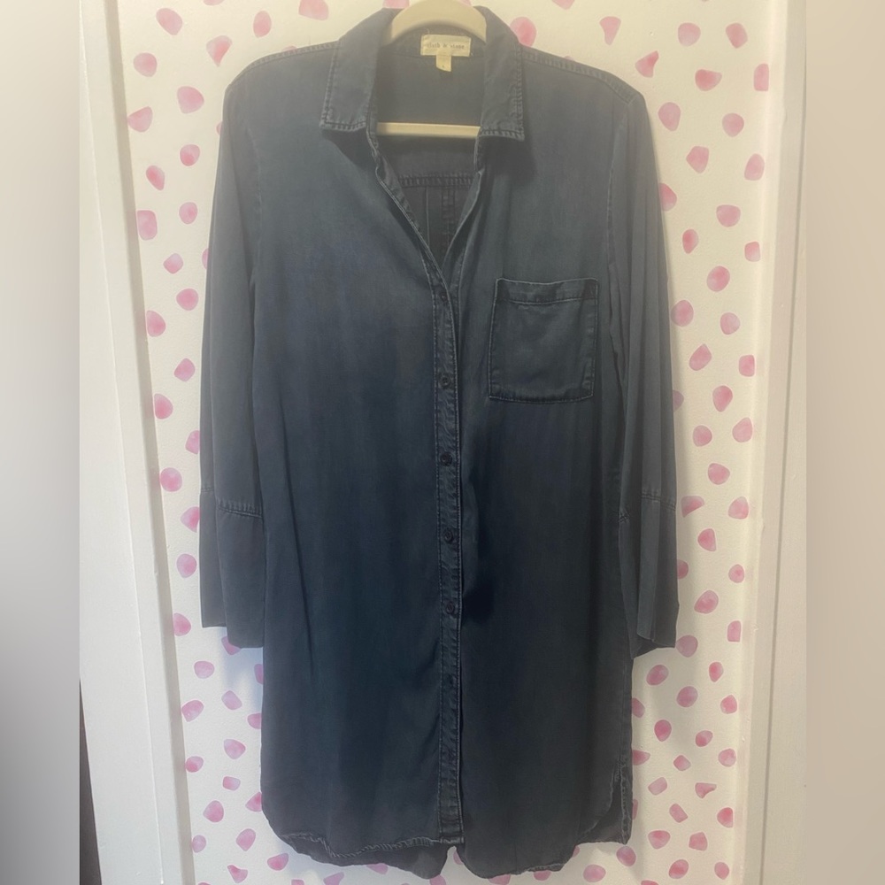Cloth & Stone Dark Wash Chambray Button Down Dress Size L